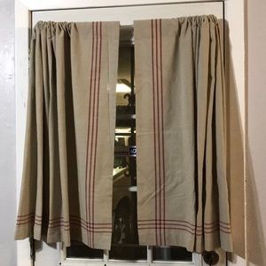 Set of Curtains